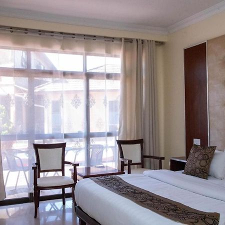 Mika Hotel Kabulonga Lusaka Exterior photo