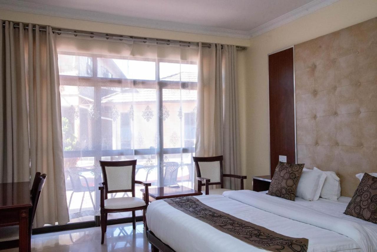Mika Hotel Kabulonga Lusaka Exterior photo