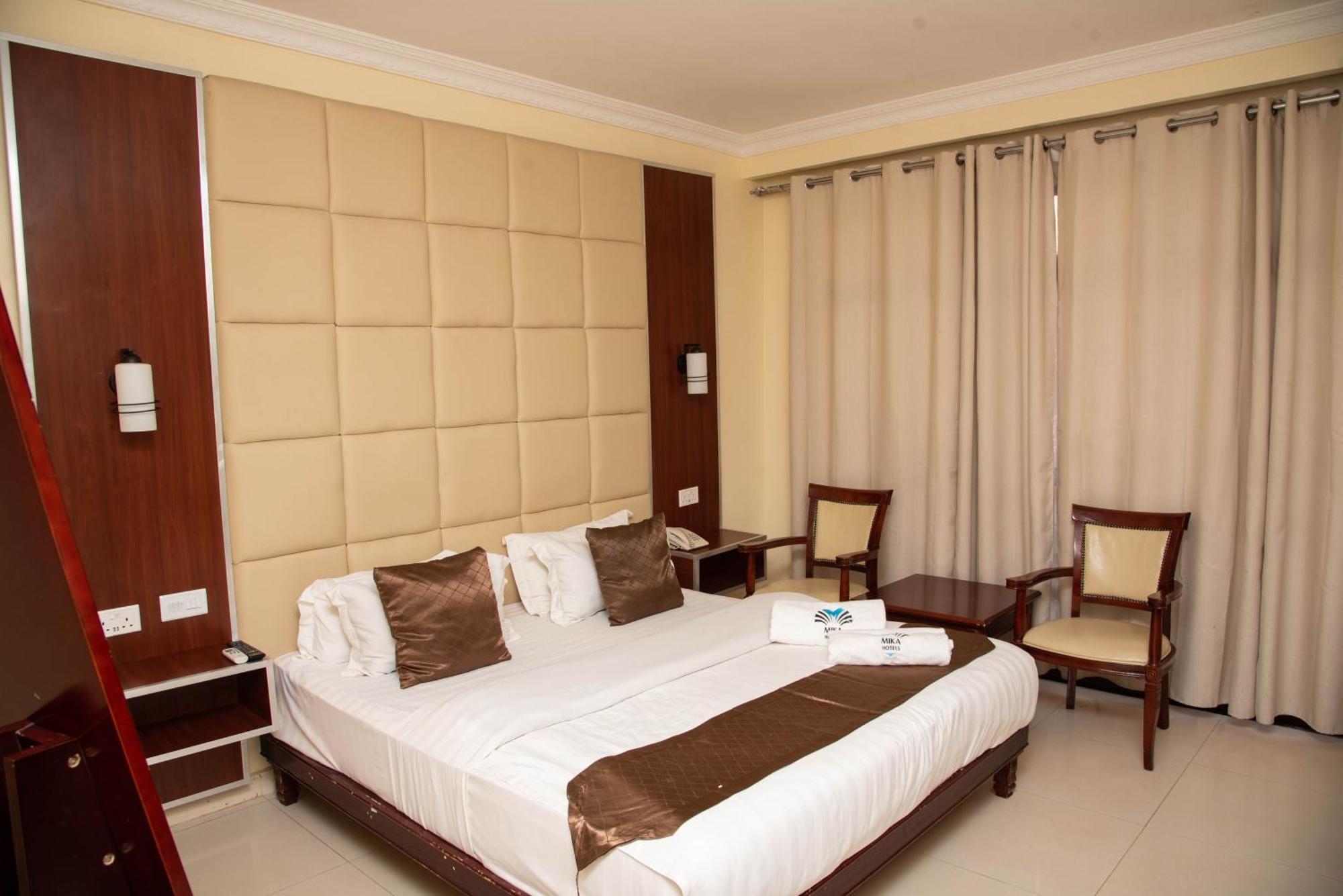 Mika Hotel Kabulonga Lusaka Exterior photo